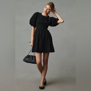 Moon River BLACK Women's Open Back Puff Sleeve Mini Dress, US Small NWT